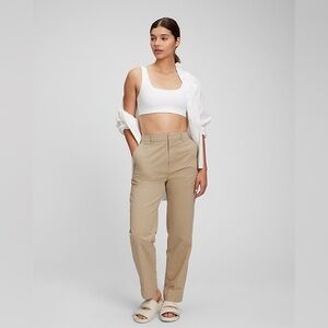 NWT Gap Mid Rise Straight Up Khakis in Khaki Tan